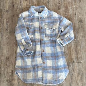 Lulu's Blue and Cream Plaid Shacket